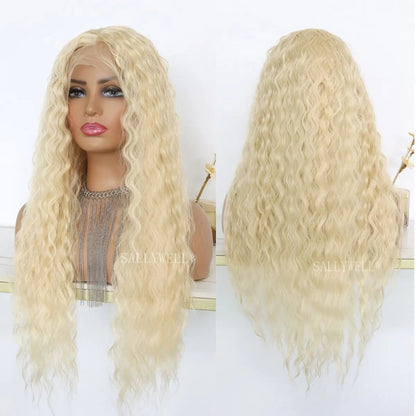 Perruque blonde longue et bouclée.