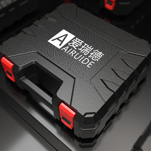 Boîte à outils d'équipement militaire