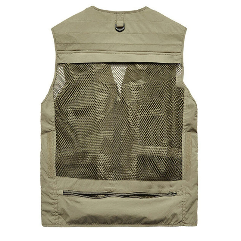 Veste multipoches pour homme et femme.