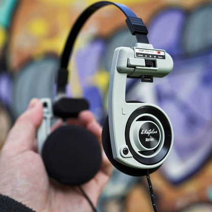 Casque classique avec 2 coussinets d'oreille.