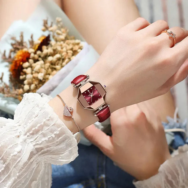 Montre en cuir de luxe pour femme.