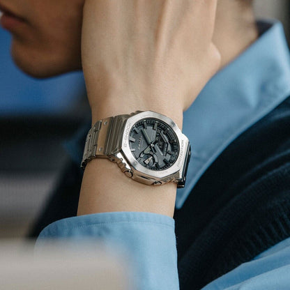 Montre pour homme Casio G-Shock, modèle GM-B2100D-1AER.