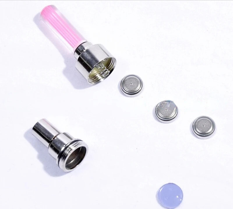 Lumières LED pour roues de vélo et de voiture.