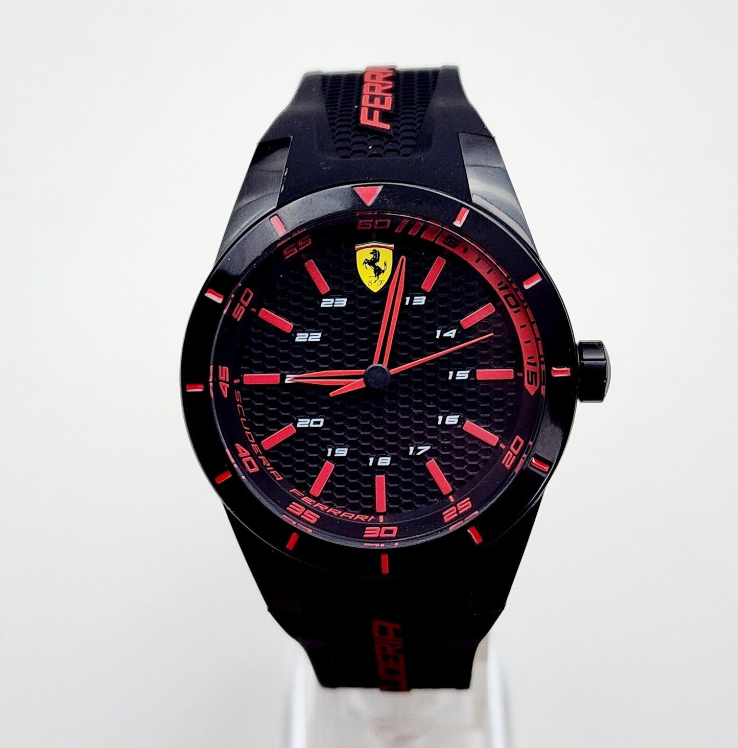 Montre Ferrari pour Homme